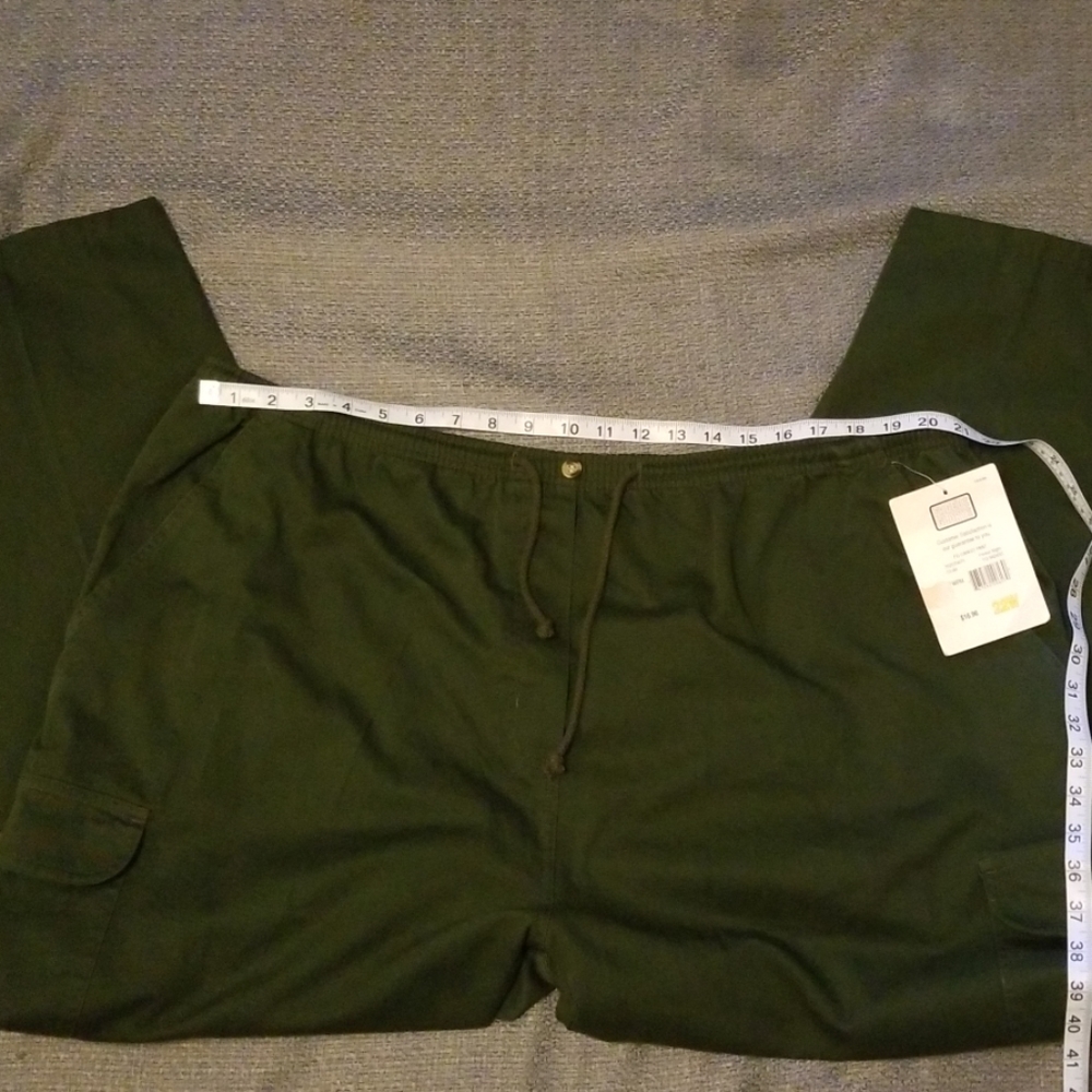 Faded Glory elastic band cargo pant